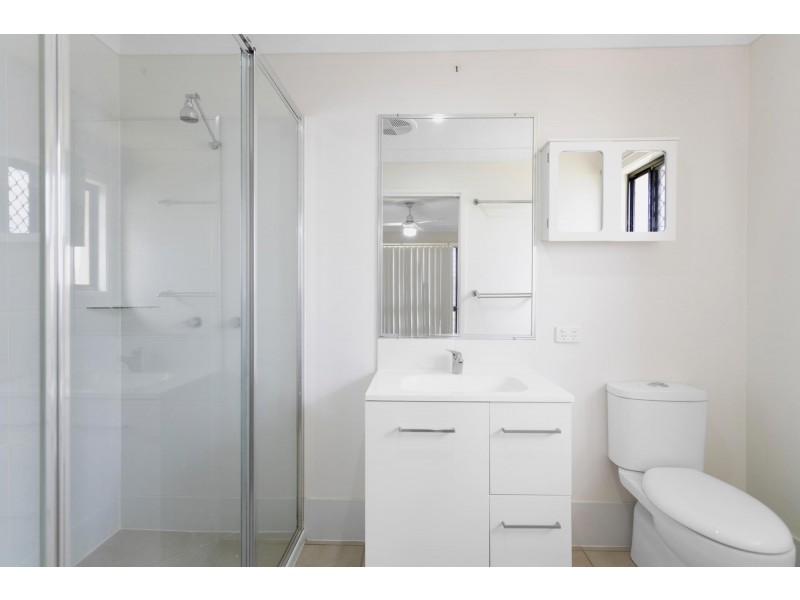 48 Donovan Street, Blacks Beach QLD 4740