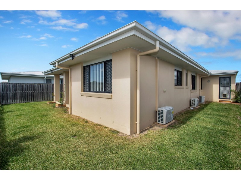 48 Donovan Street, Blacks Beach QLD 4740