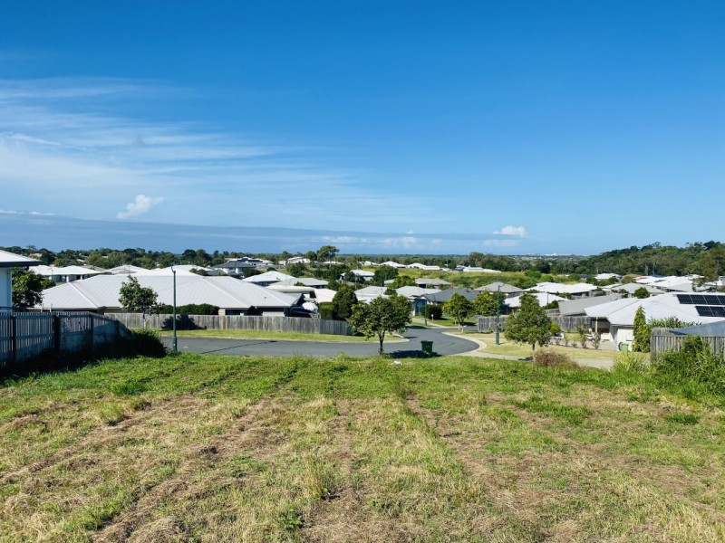 11 Bonney Street, Rural View QLD 4740