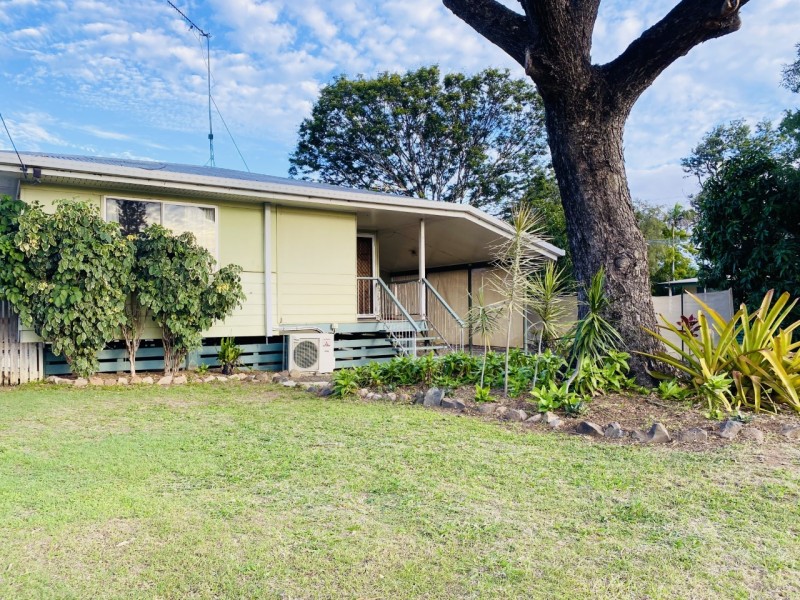 2 Hannan Drive, Moranbah QLD 4744