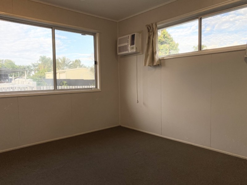 2 Hannan Drive, Moranbah QLD 4744