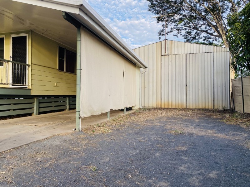 2 Hannan Drive, Moranbah QLD 4744