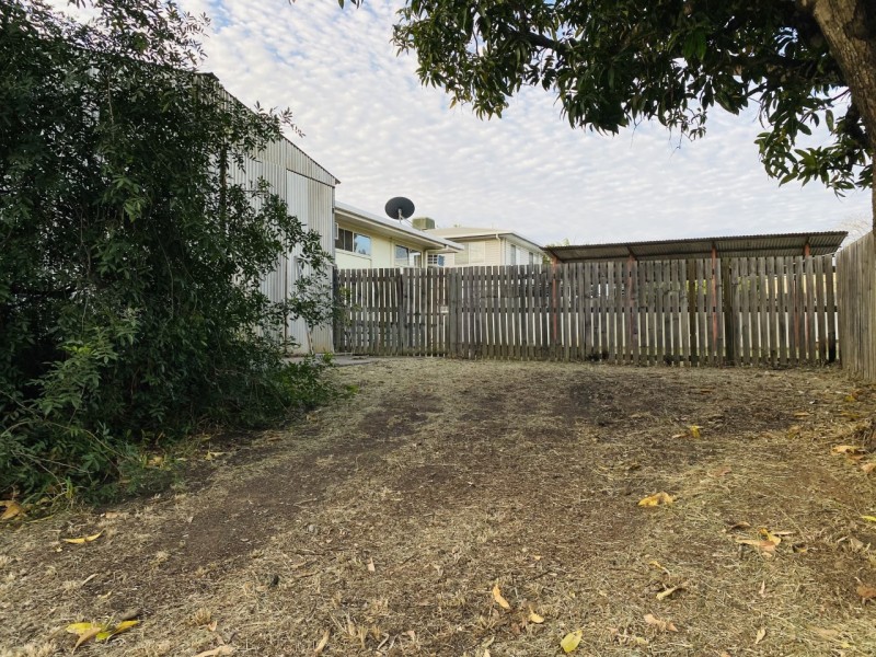 2 Hannan Drive, Moranbah QLD 4744