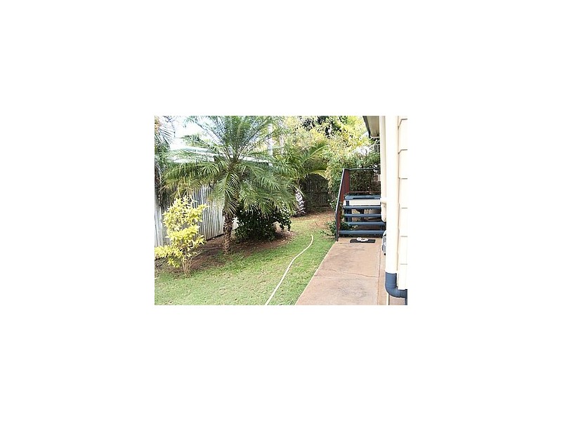 15 Flohr Drive, Moranbah QLD 4744