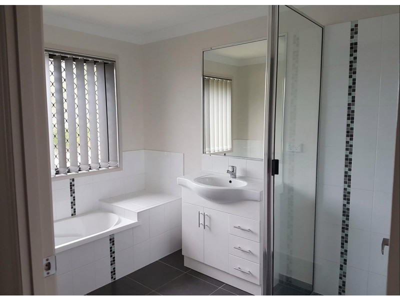 62 Bunya Way, Andergrove QLD 4740