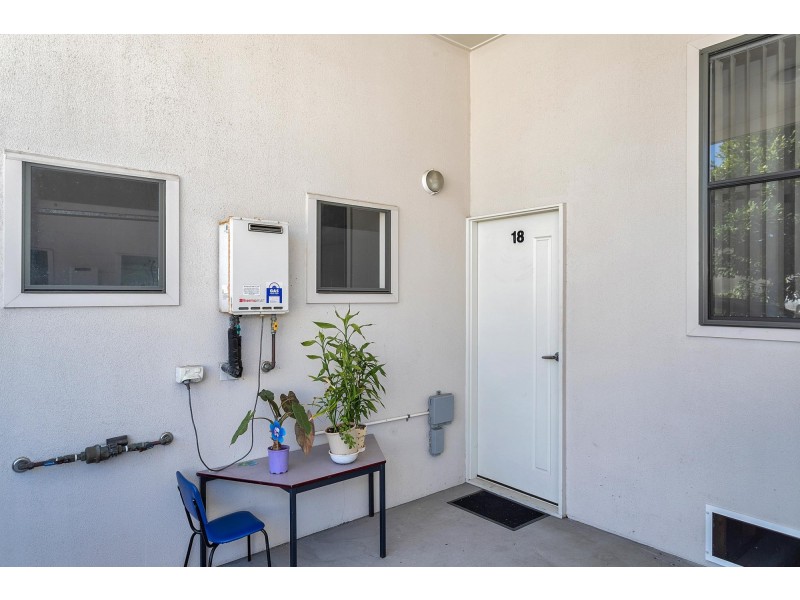 18/19-23 Stevenson Street, South Mackay QLD 4740