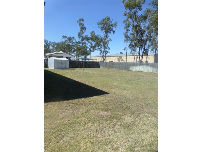 21B Beresford Crescent, Dysart QLD 4745