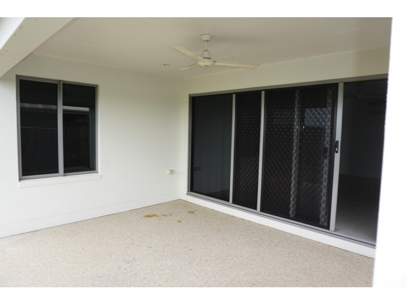 15 Fairway, Bakers Creek QLD 4740