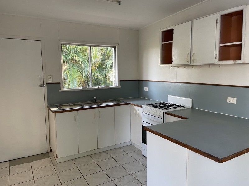 21 Mowlam Street, Eimeo QLD 4740