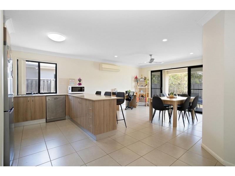 57 Scarborough Circuit, Blacks Beach QLD 4740