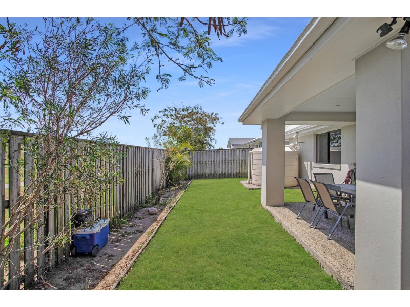 57 Scarborough Circuit, Blacks Beach QLD 4740