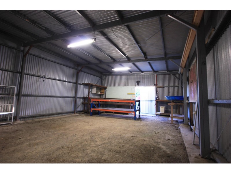 7 Walz Lane, Mirani QLD 4754