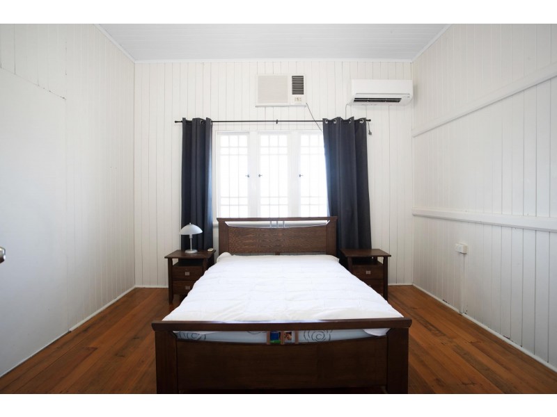 2 Bassett Street, North Mackay QLD 4740