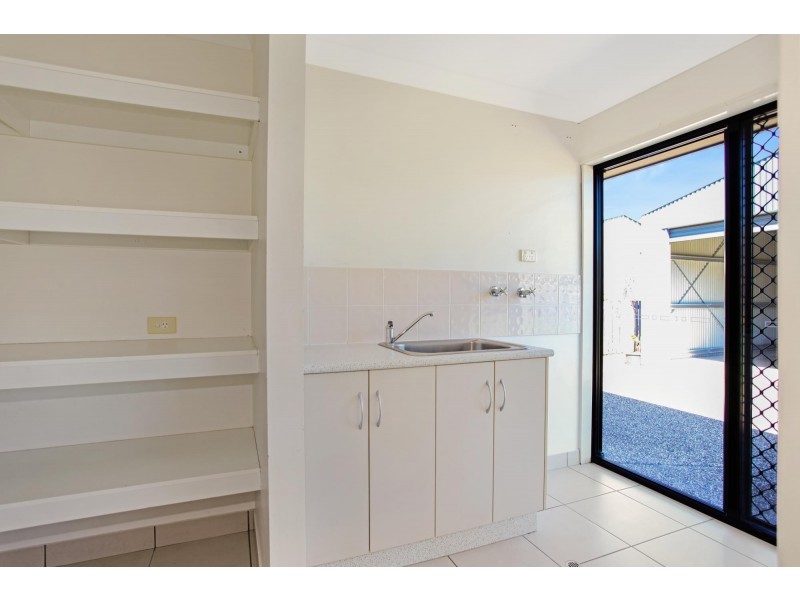 33 Deguara Avenue, Armstrong Beach QLD 4737