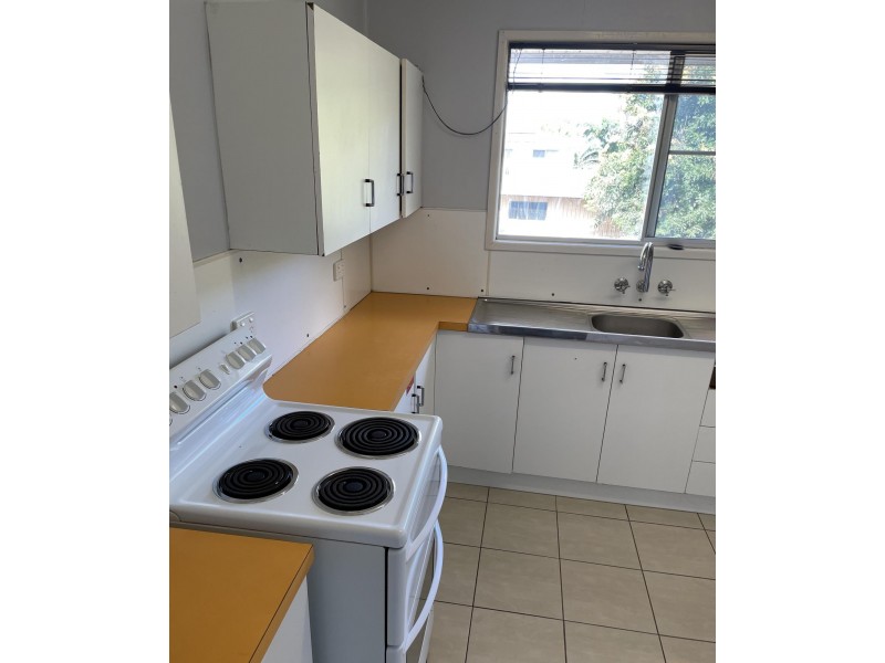 2 McMullen Court, Dysart QLD 4745