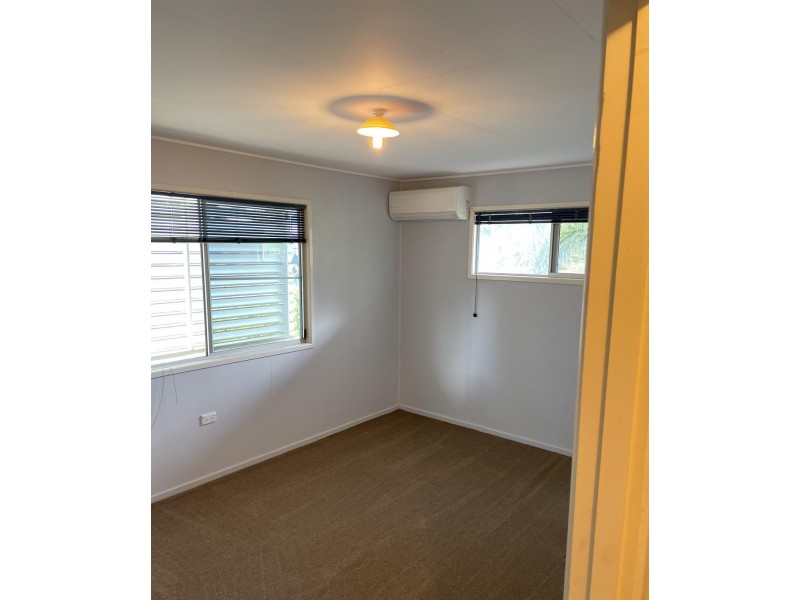 2 McMullen Court, Dysart QLD 4745