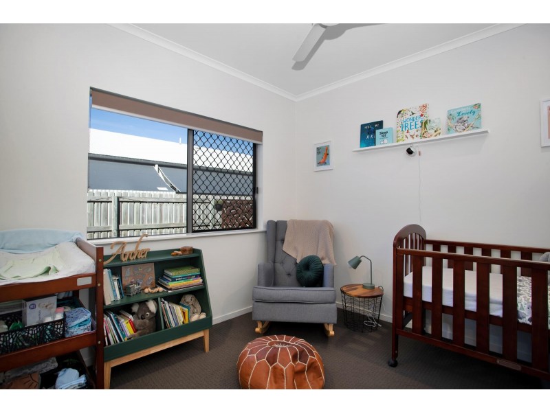 9 Eros Crt, Ooralea QLD 4740