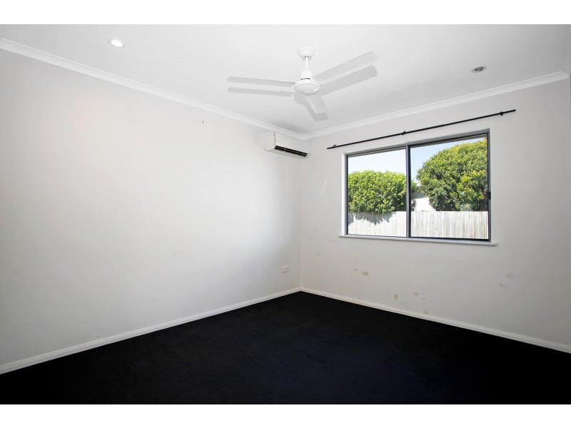 66 Makybe Diva Drive, Ooralea QLD 4740