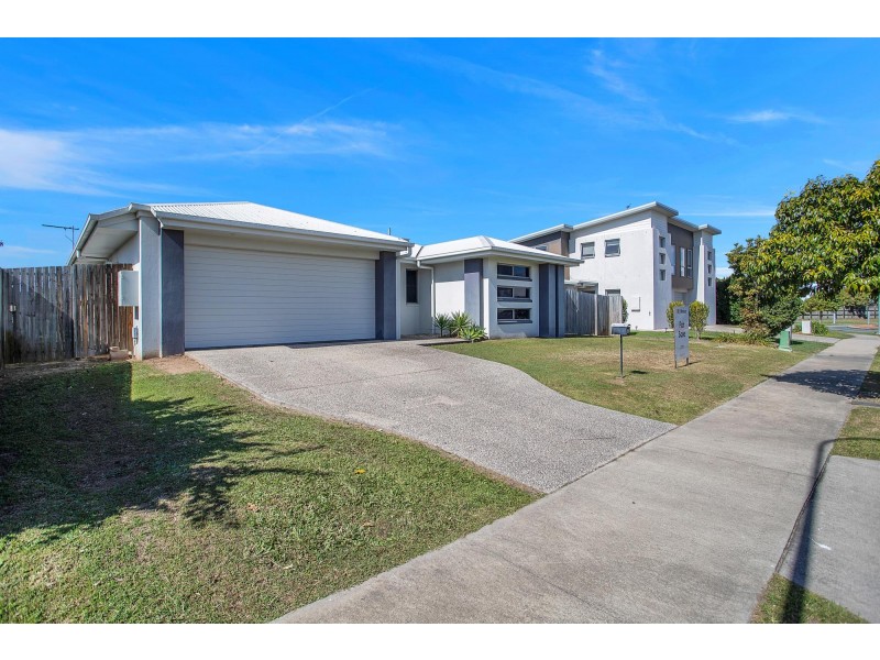 66 Makybe Diva Drive, Ooralea QLD 4740