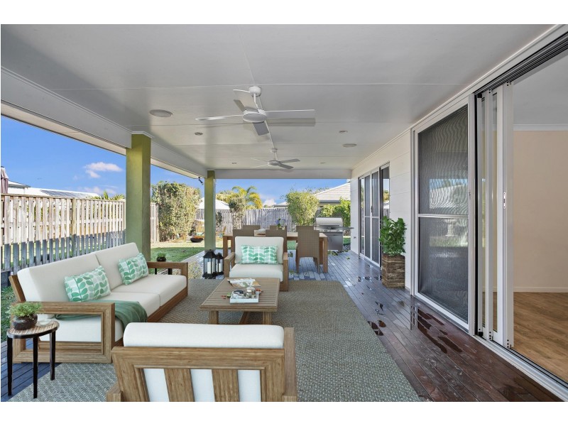 10 Montgomery Street, Rural View QLD 4740