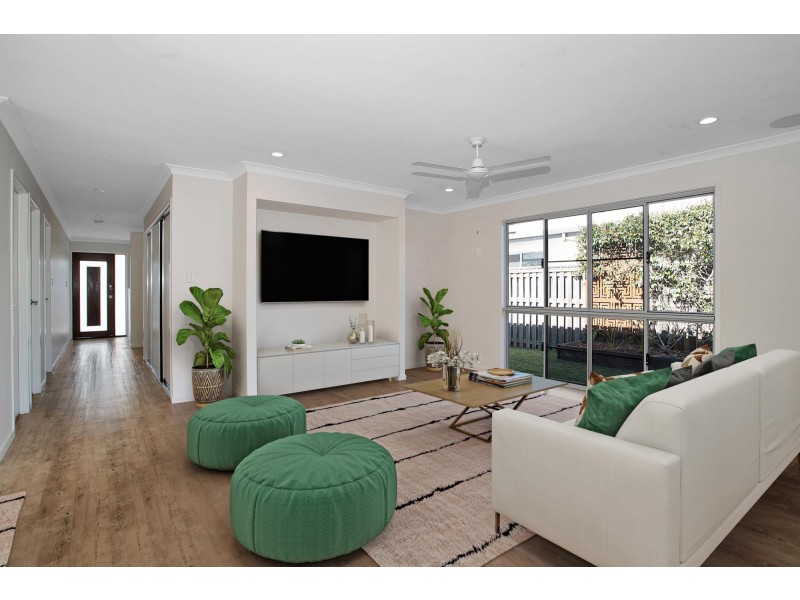 10 Montgomery Street, Rural View QLD 4740