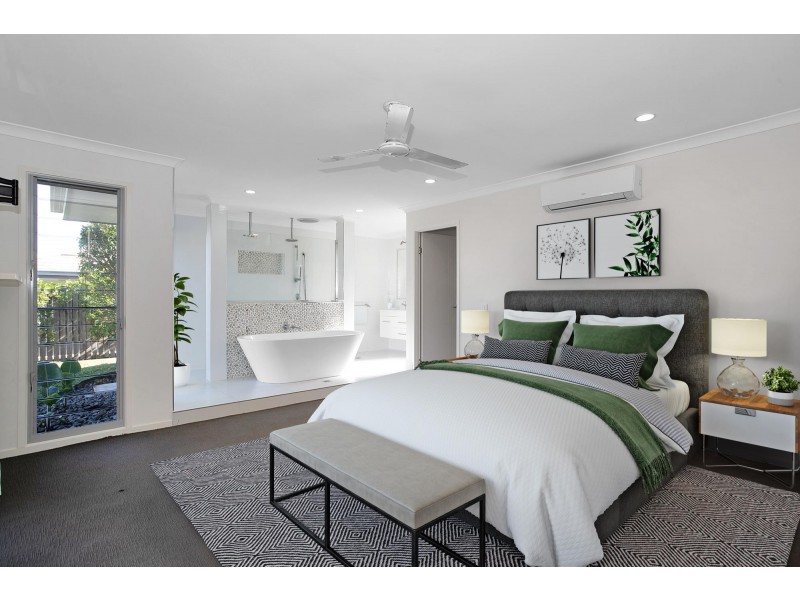 10 Montgomery Street, Rural View QLD 4740