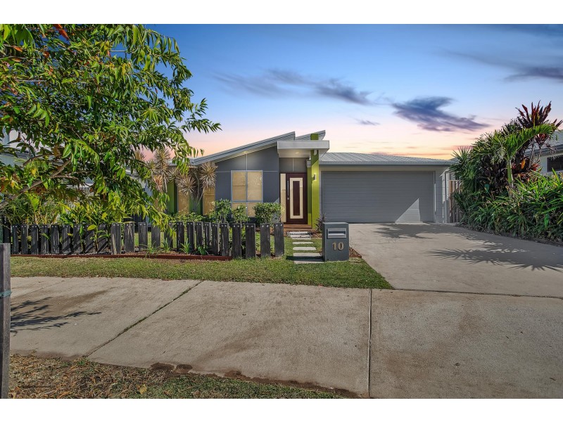 10 Montgomery Street, Rural View QLD 4740