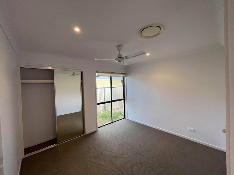 17 MacPherson Street, Moranbah QLD 4744