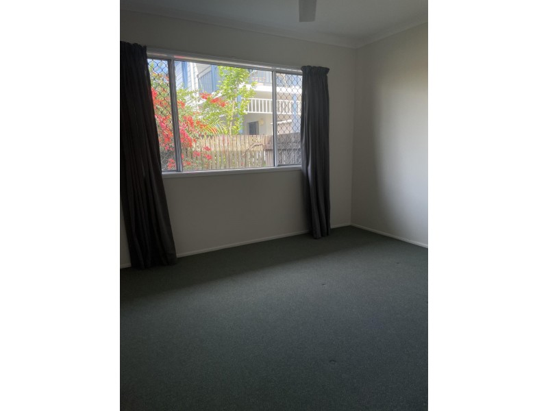 6/11 Nebo Road, Mackay QLD 4740