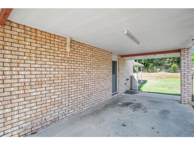 12 Broomdykes Drive, Beaconsfield QLD 4740