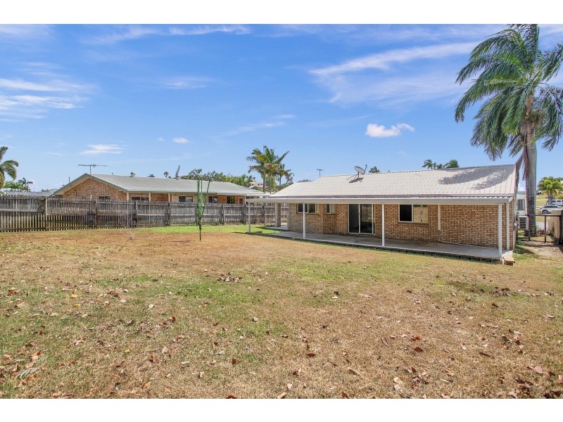 12 Broomdykes Drive, Beaconsfield QLD 4740