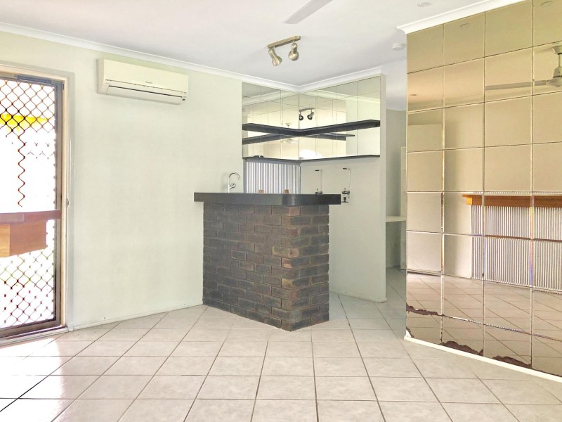 4 Doris Court, Andergrove QLD 4740