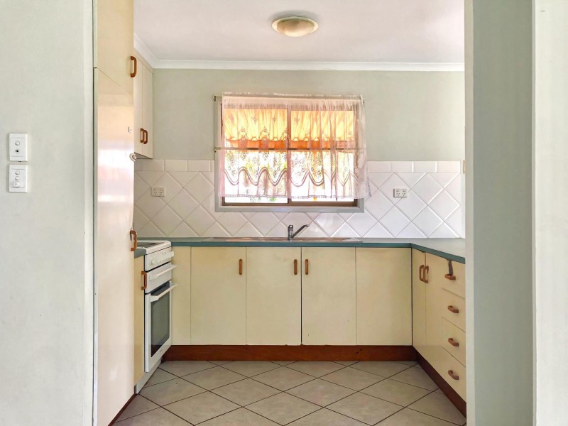 4 Doris Court, Andergrove QLD 4740