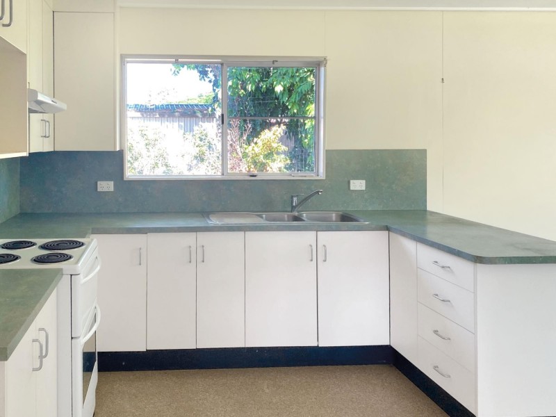 1 Mclennan Court, Dysart QLD 4745