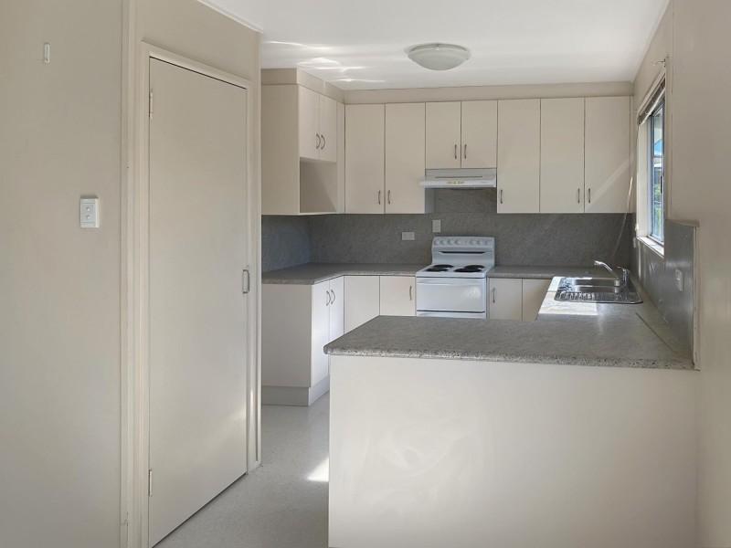 16 Yeates Crescent, Dysart QLD 4745