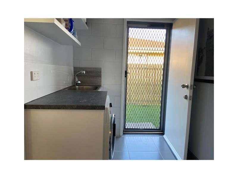 2/8 Stewart Street, Walkerston QLD 4751