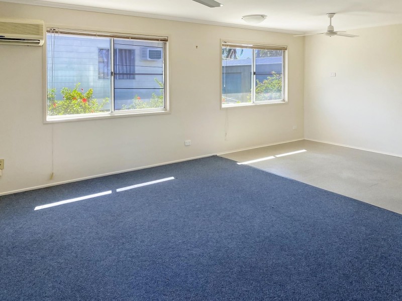 17 Donovan Crescent, Dysart QLD 4745