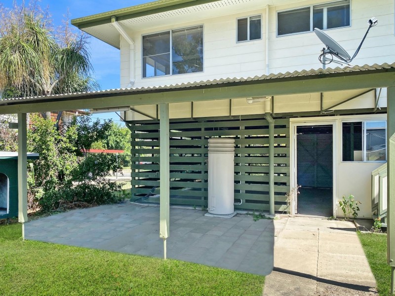 17 Donovan Crescent, Dysart QLD 4745