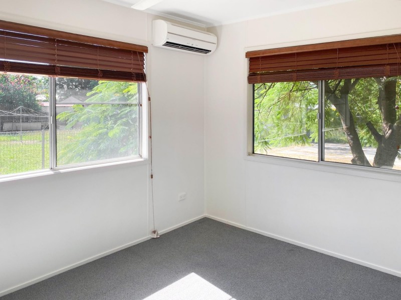 31 Hannah Crescent, Dysart QLD 4745