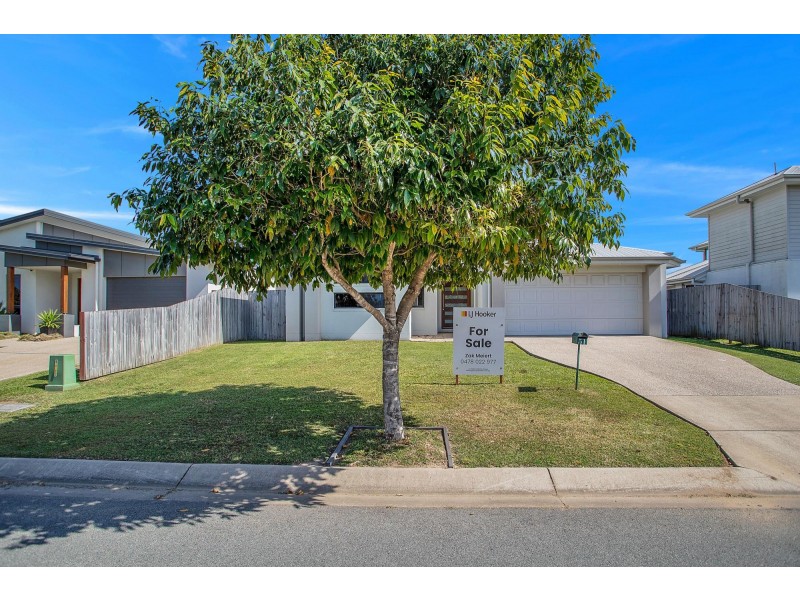 51 Makybe Diva Drive, Ooralea QLD 4740