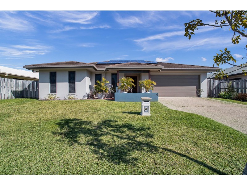 4 Pelorus Court, Ooralea QLD 4740