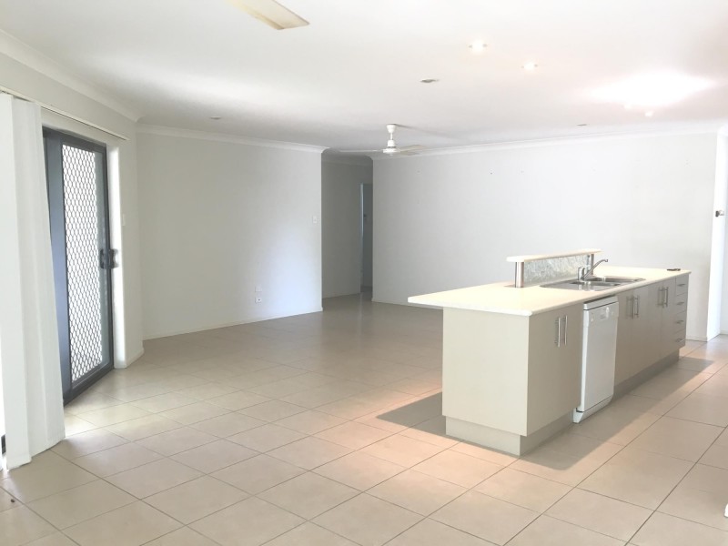 33 Duranbah, Blacks Beach QLD 4740