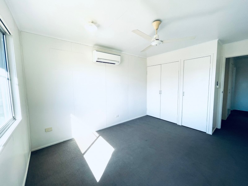 27 Barraclough Crescent, Moranbah QLD 4744