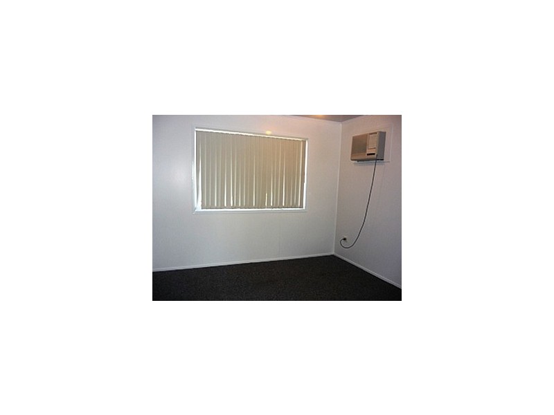 27 Barraclough Crescent, Moranbah QLD 4744