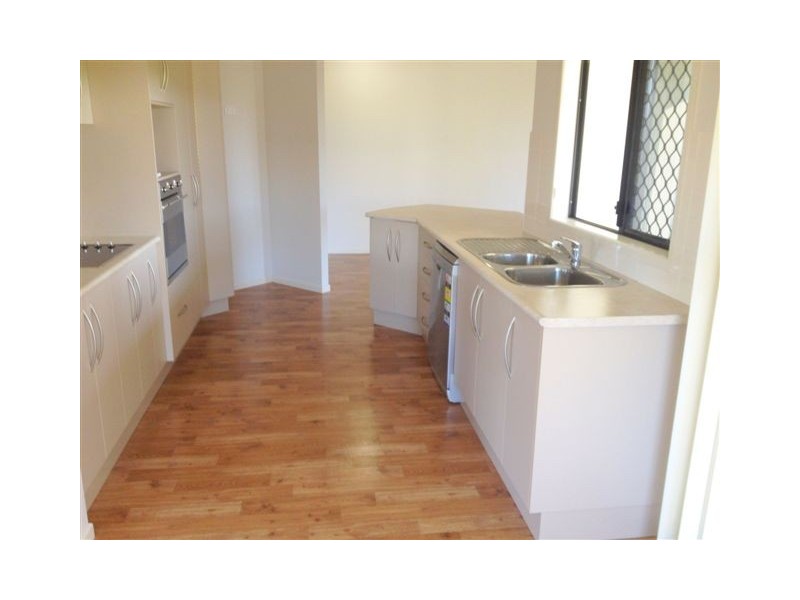 6 Companion Way, Bucasia QLD 4750