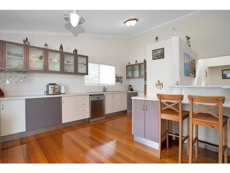 2 Antoney Lane, Sarina Beach QLD 4737