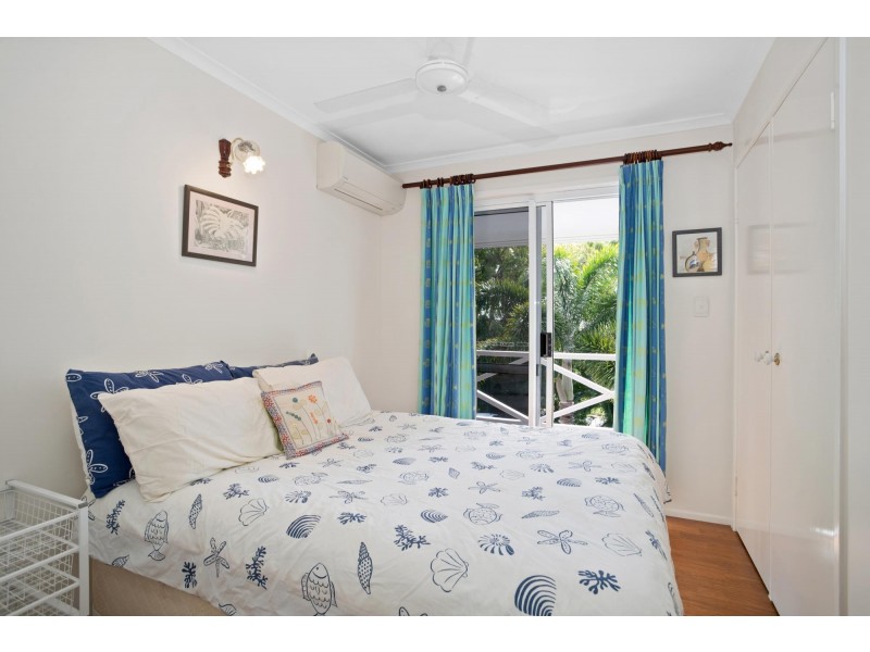 2 Antoney Lane, Sarina Beach QLD 4737