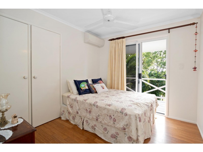 2 Antoney Lane, Sarina Beach QLD 4737