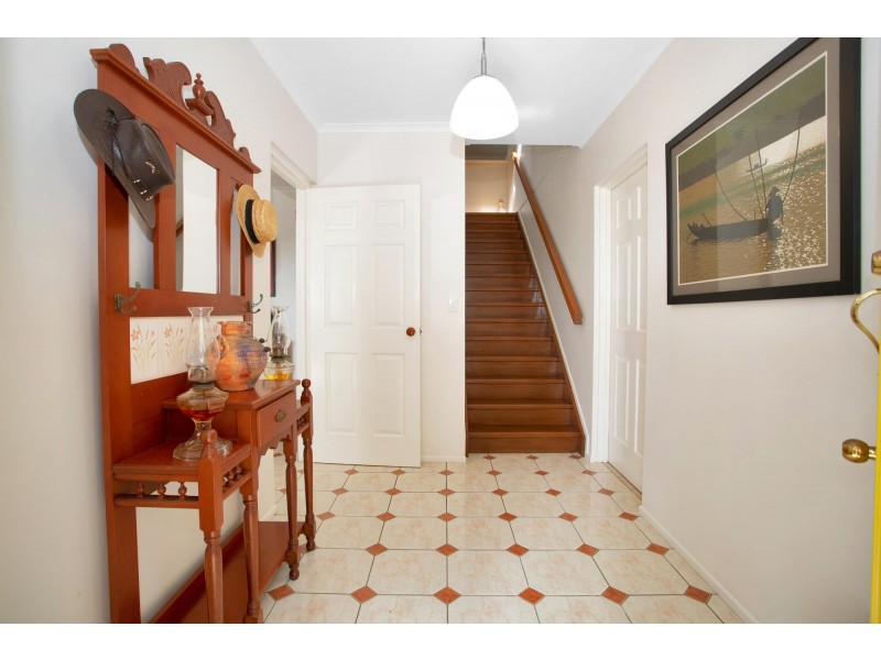 2 Antoney Lane, Sarina Beach QLD 4737