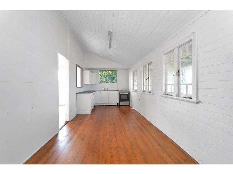 115 Nebo Road, West Mackay QLD 4740